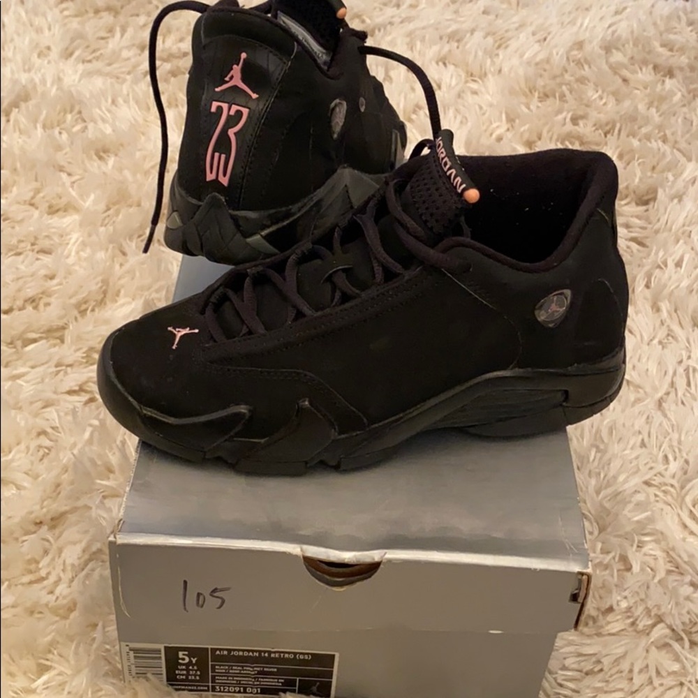Women’s size 5 Air Jordan 14 Retro